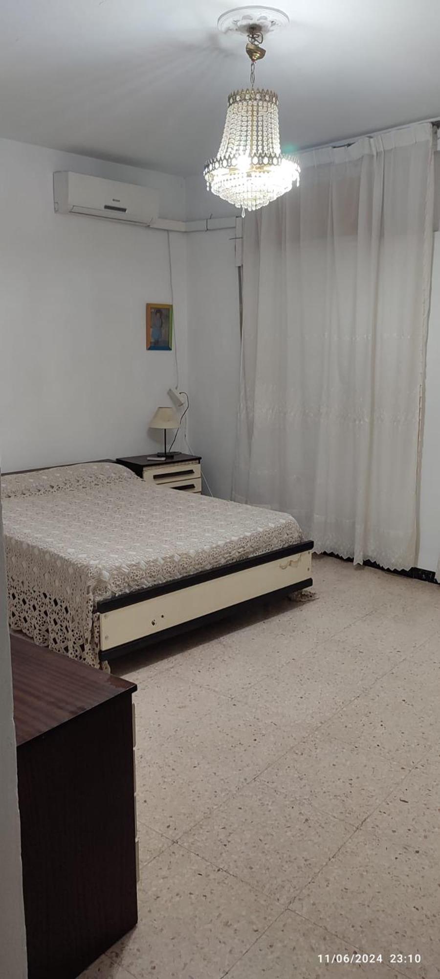 Casa Manuel Alquiler De Habitaciones En Casa Compartida Кармона Екстериор снимка